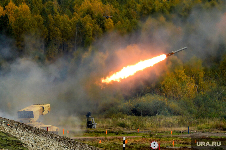    Ракета HIMARS прилетела по больнице в ЛНР, сообщили в Минобороны РФ