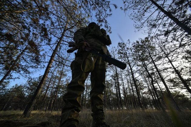    Военнослужащий ВС РФ на боевой позиции © Александр Гальперин/РИА Новости