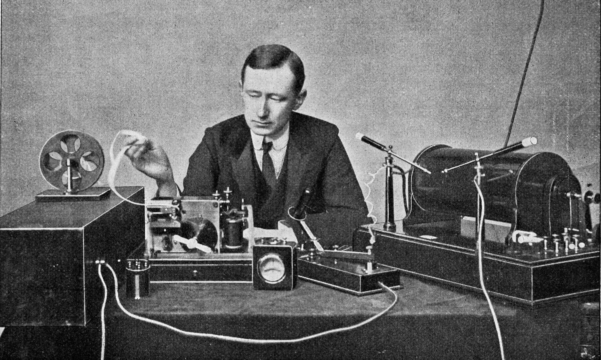 Источник:https://mediasat.info/ru/2021/11/16/guglielmo-marconi/