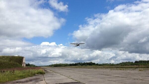    CC BY-SA 3.0 / Prokur / Daugavpils Airfield in 2012(cropped image)