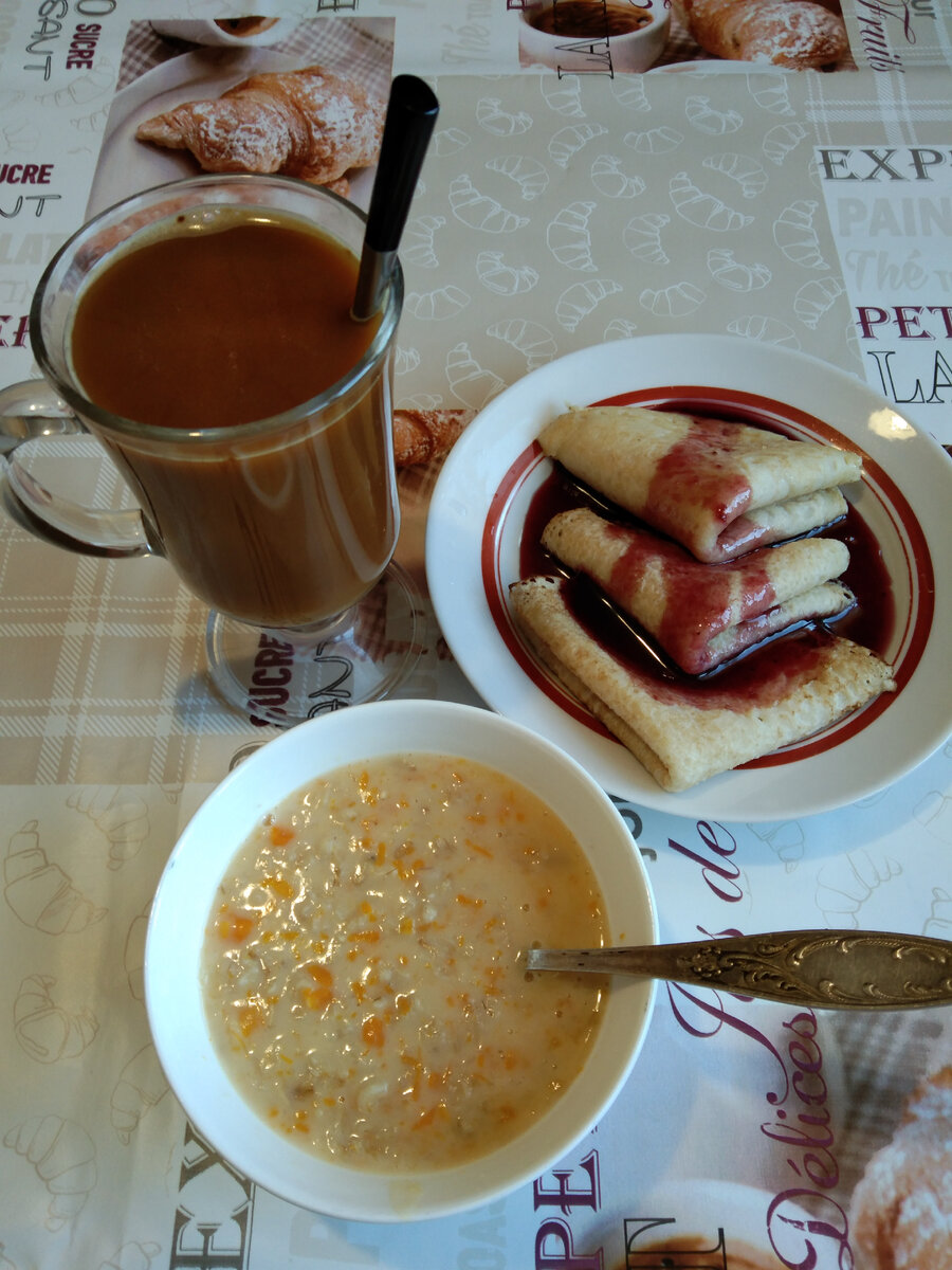 КБЖУ: 302/4,3/9,9/48,8