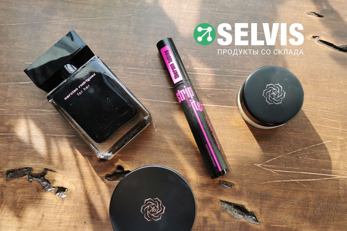 Тушь носит говорящее название “STRIP IT EASY THERMO TUBING”  