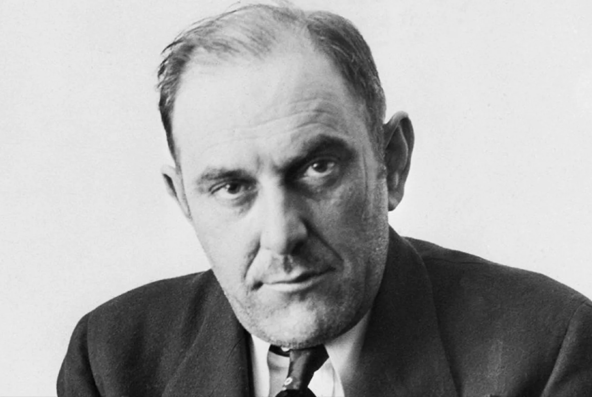 Виктор Люстиг