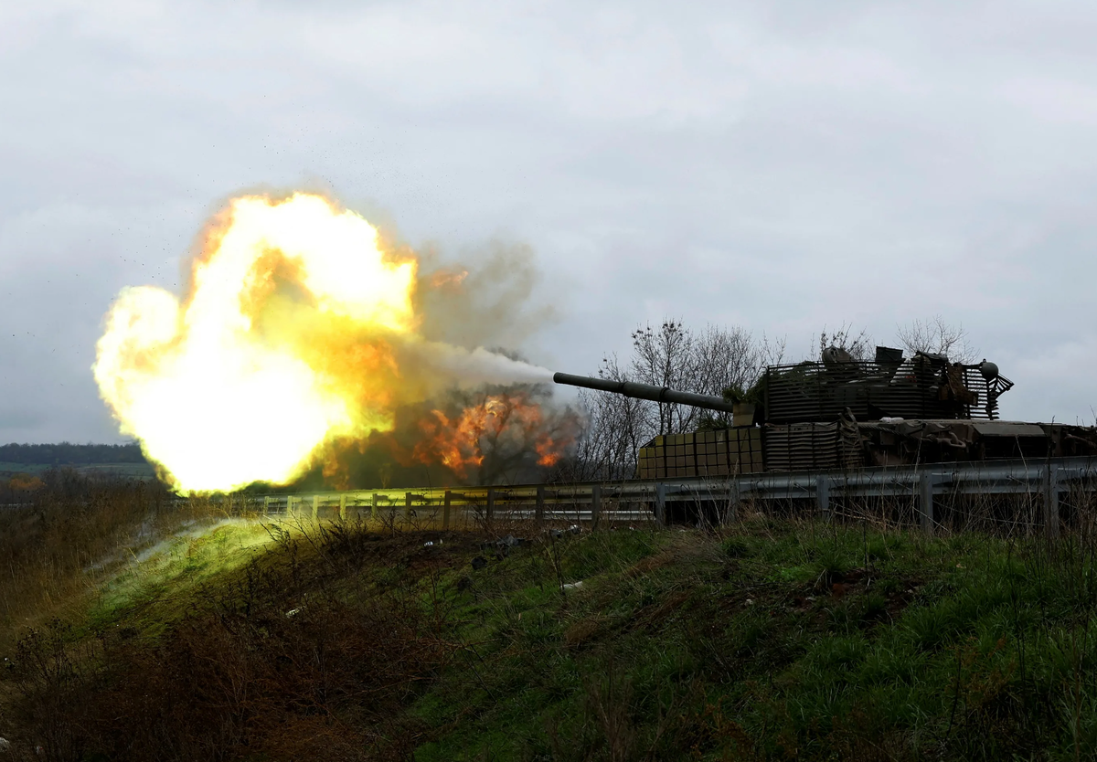    Украина заявляет, что Россия пытается отбить земли вокруг Бахмута, но Киев отражает атаки Марина П.