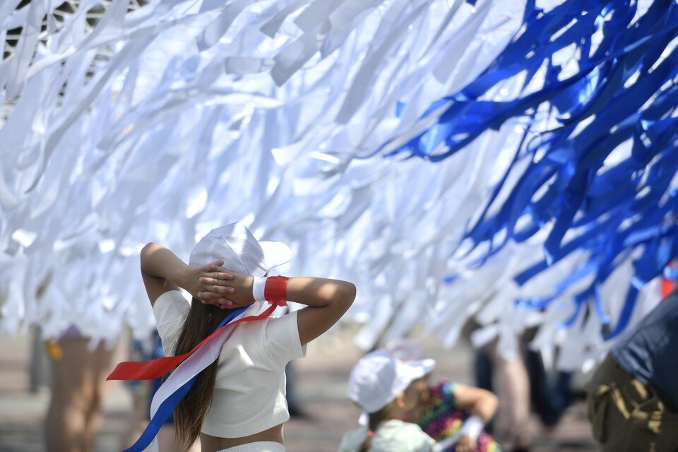    Крымчан в июне ждут две короткие рабочие недели и длинные выходные Алексей БУЛАТОВ