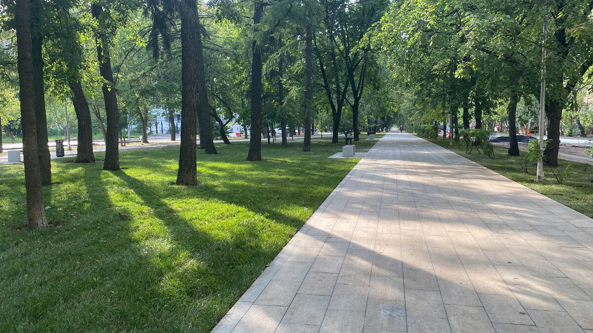 Обновленный бульвар. Фото автора.