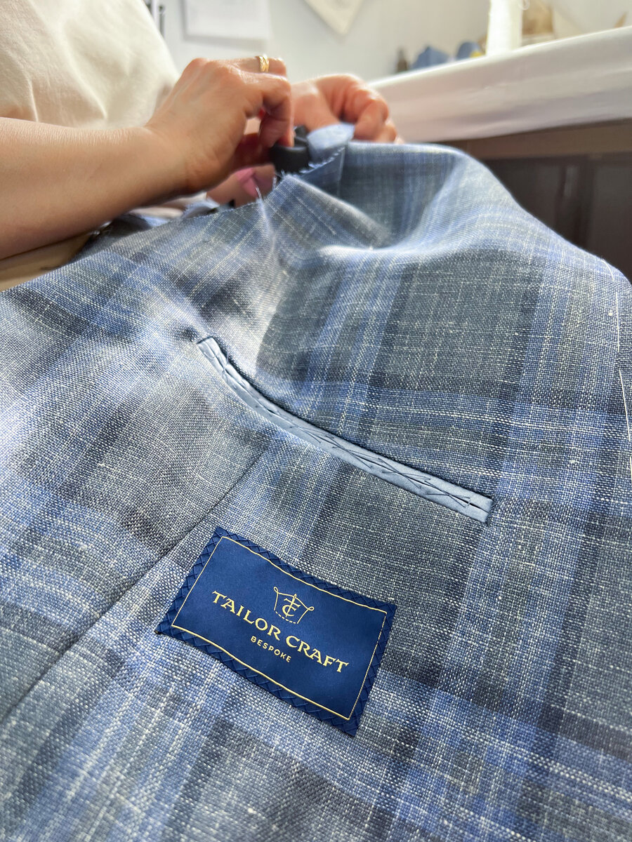 Процесс пошива пиджака Bespoke и готовое изделие - летний пиджак из ткани Loro Piana