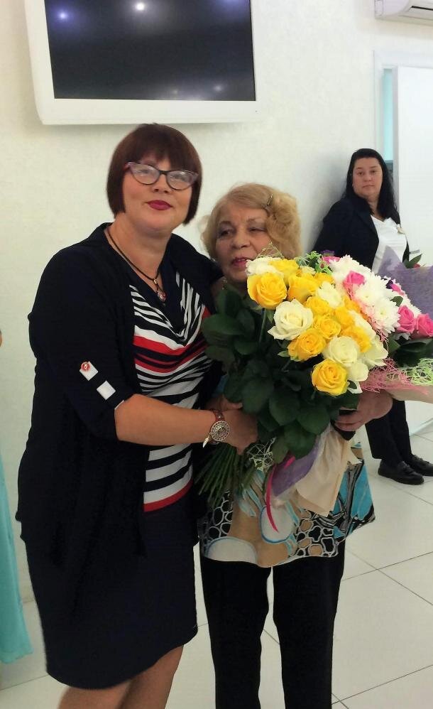 На юбилее у мамы... вот такая была я плюшка...сама себя сейчас не узнаю..)) 