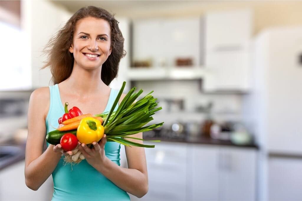 Признаемся сразу: отдельной диеты для похудения икр не существует. И это естественно. Организм – это наше единое целое, а питание, будь оно правильным или неправильным, будет влиять на все части нашего тела. Жесткая диета тут только ухудшит состояние. Поэтому, в погоне за стройной фигурой нужно питаться правильно и здорово.