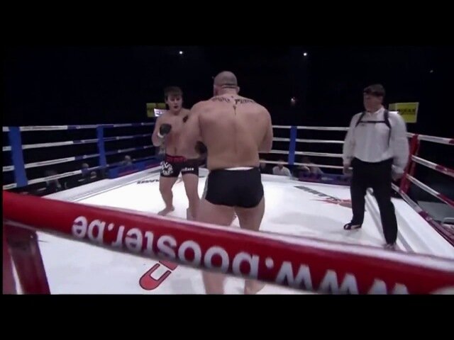 Фото с поединка Кирилл Сидельников vs Мартин Солтисик