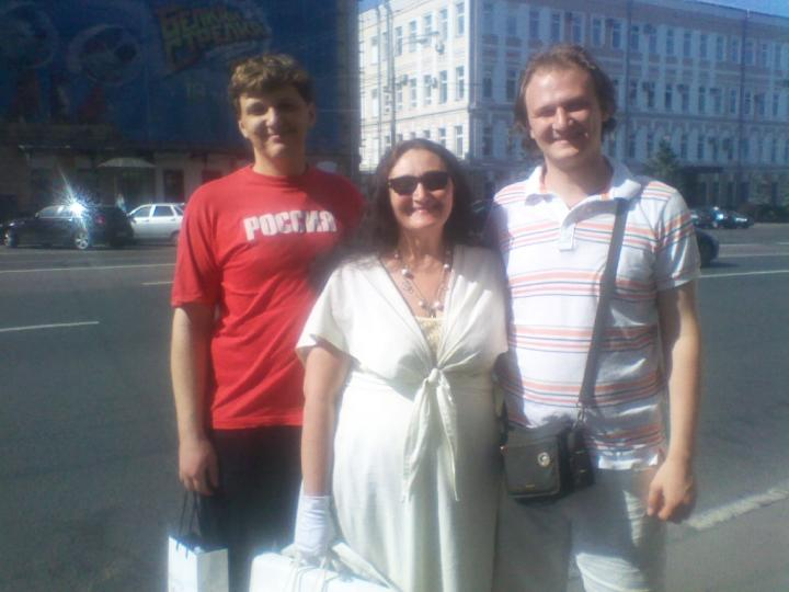 Фатимская Валентина Анатольевна и братья Бугаевы, Сергей и Антон.