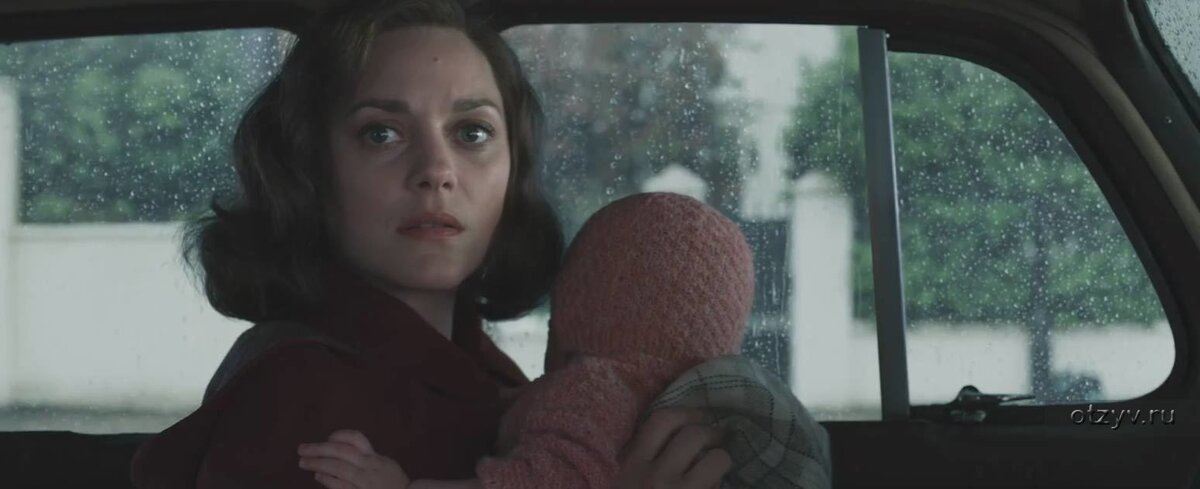 Марианн Босежур и дочь Анна.