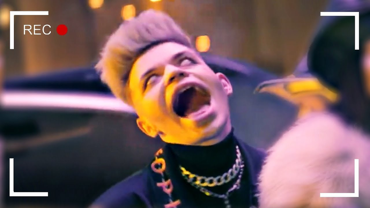 Элджей - ещё один представитель свежих и интересных для подростков исполнителей. Основная аудитория 8-16 лет.