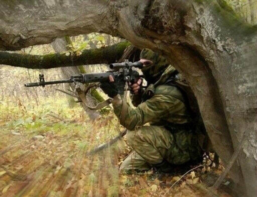 Заходите на чашку кофе, улыбнулся... 