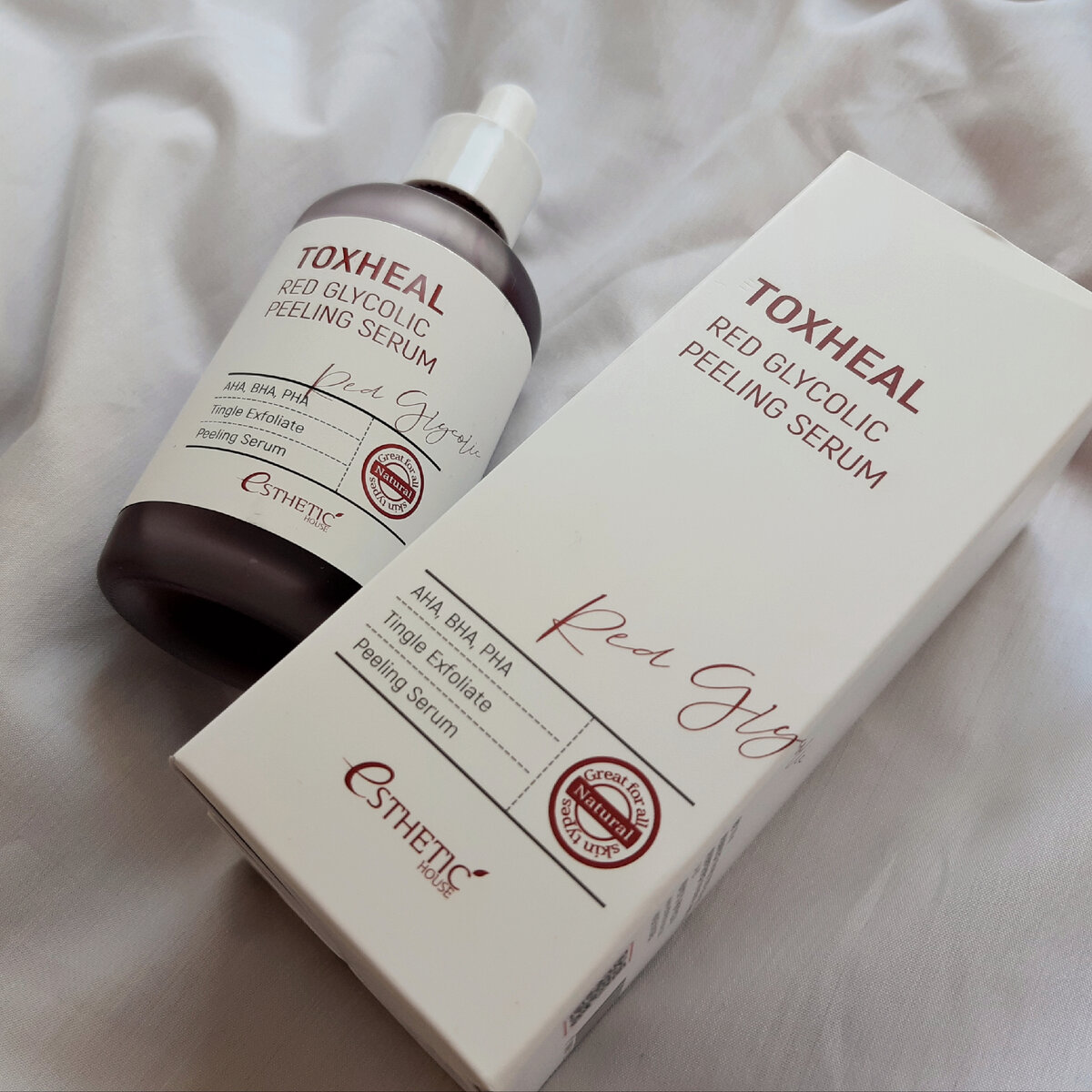 Esthetic house red glycolic peeling. Красный пилинг Корея Toxheal. Эстетик Хаус пилинг сыворотка гликолевая. Toxic пилинг красный.