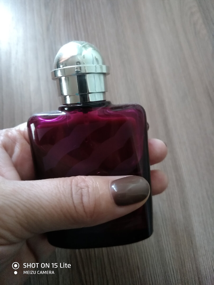 Вот, ими набрызгала. Запах тяжёлый для лета, согласна. Да ещё когда в таком количестве