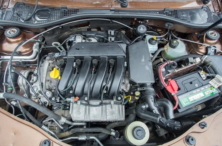 Меняем ремень ГРМ 8 – клапанного двигателя Renault Logan и Sandero