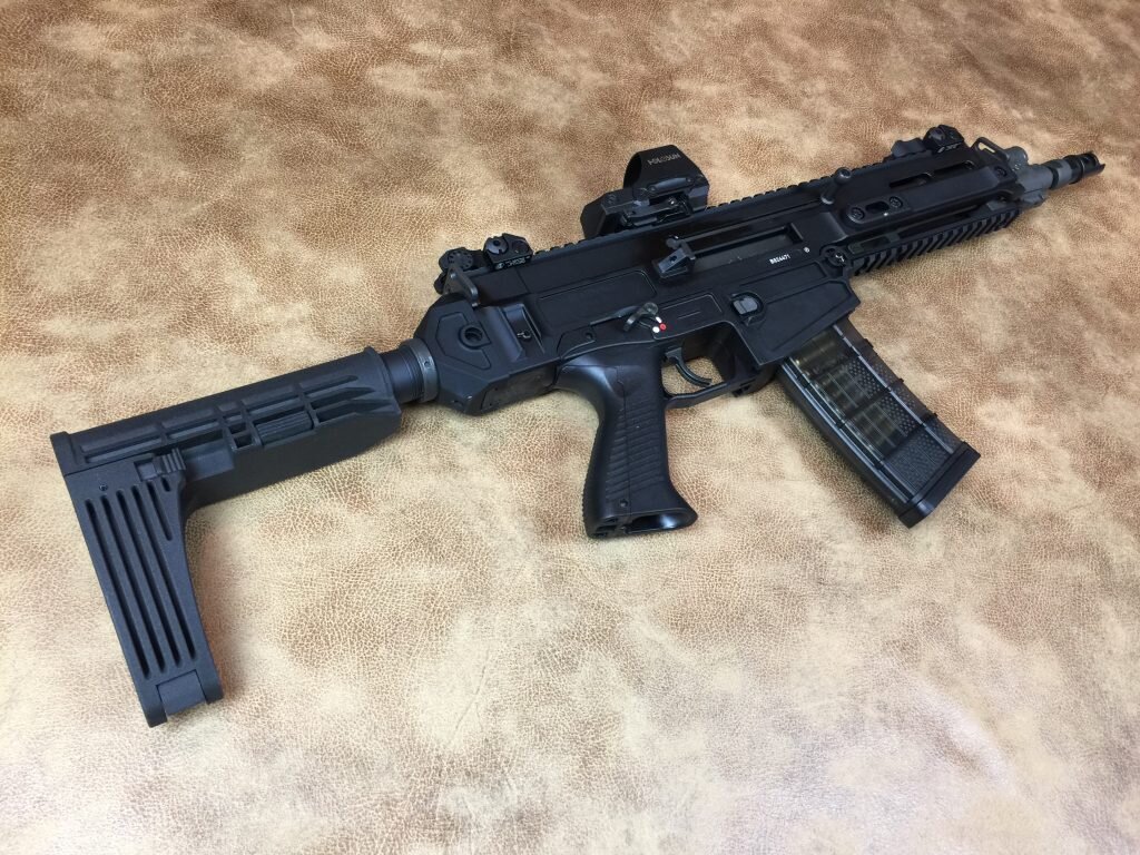 Ferfrans Soar автоматическая система штурмового оружия, предназначенная для конкуренции с линейкой карабинов M4.