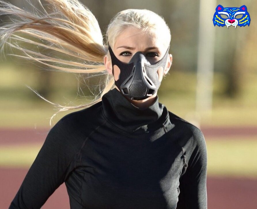 Это конечно не то, о чём я рассказал, но и такие маски  Elevation Training Mask  широко используют для тренировок в условиях сопротивления дыханию 