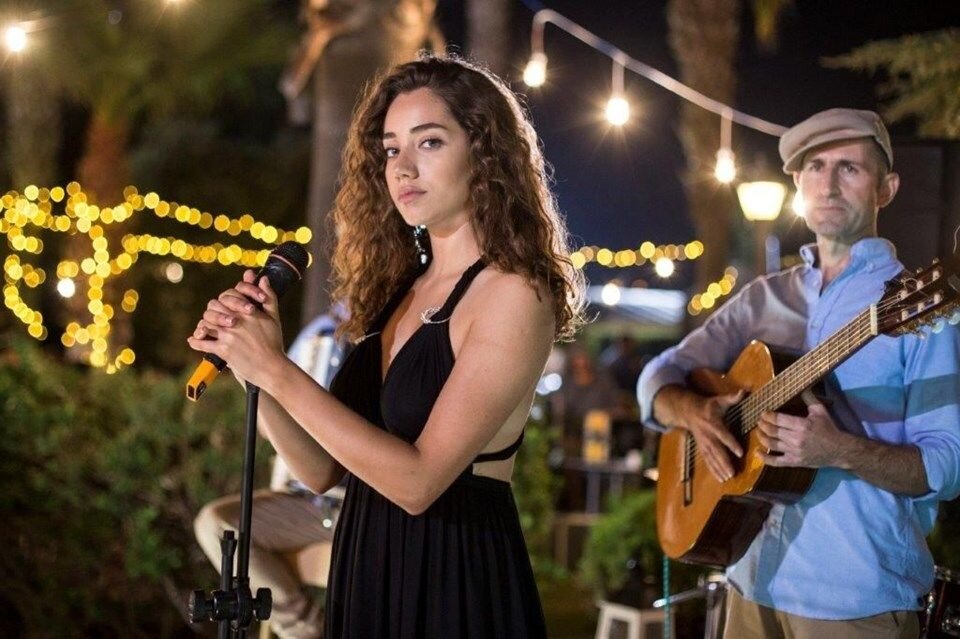 кадр из сериала "Любимое прошлое"