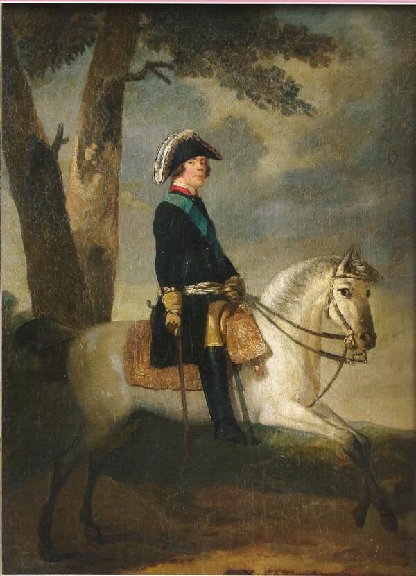 Павел родился только на десятом году супружества Екатерины и Петра III.-22