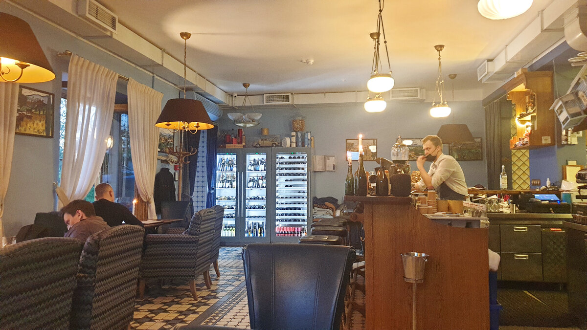 Общий вид зала