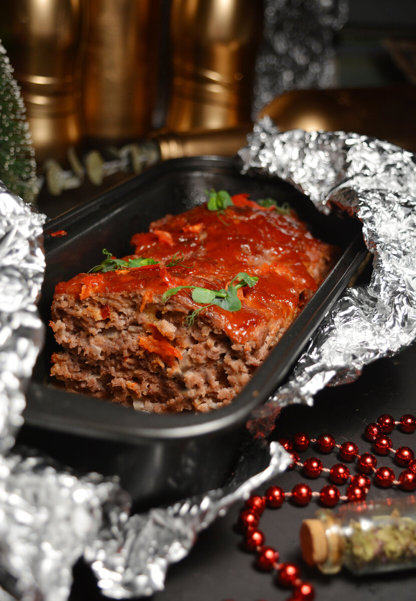 Мясной рулет из мраморной говядины Primebeef. 