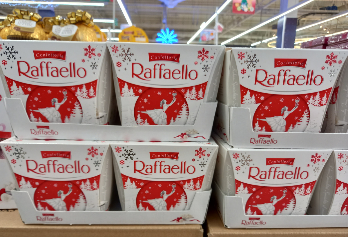 Конфеты "Raffaello"(фото автора)
