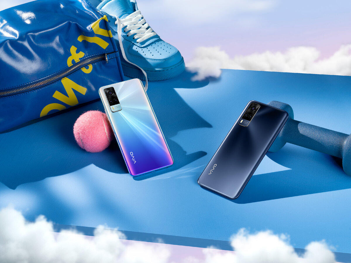  Оба варианта дизайна vivo Y53s