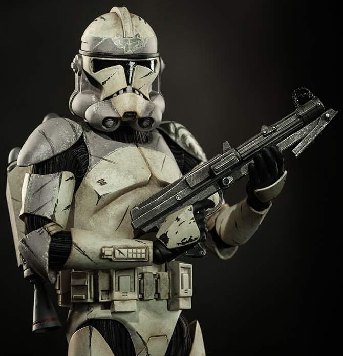 Клон с бластером DC-15