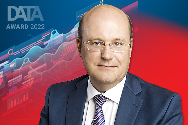 Игорь Гончаров: «Самым сложным и важным было прийти к пониманию, что единый бизнес-глоссарий DWH – это не некий идеальный абстрактный образ того, как тот или иной показатель должен выглядеть с точки зрения Википедии или регуляторных требований. Это инструмент, дающий прикладной ответ на вопрос, какие данные доступны в хранилище, каковы их источники, как они рассчитываются»