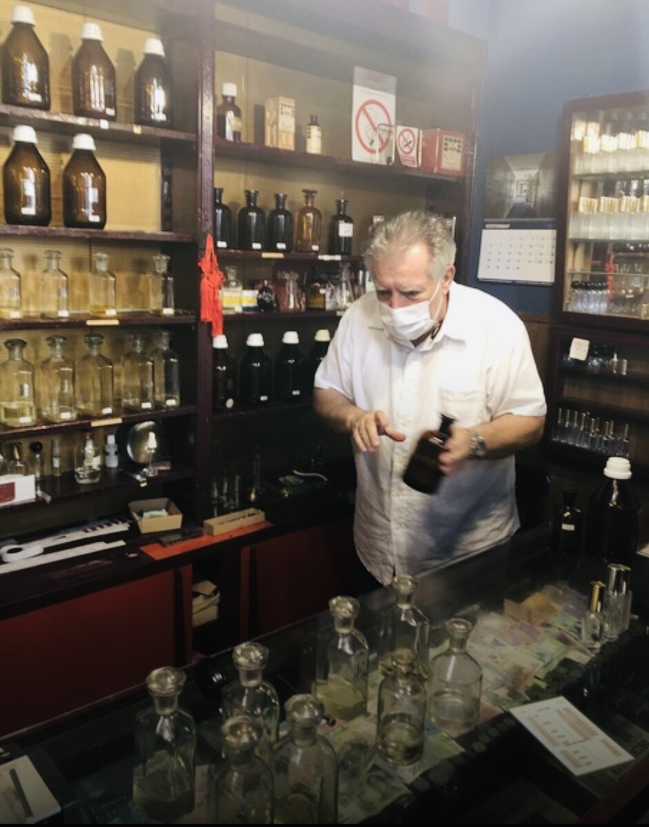 Ненад Йованов готов изготовить для меня аромат 🪔 