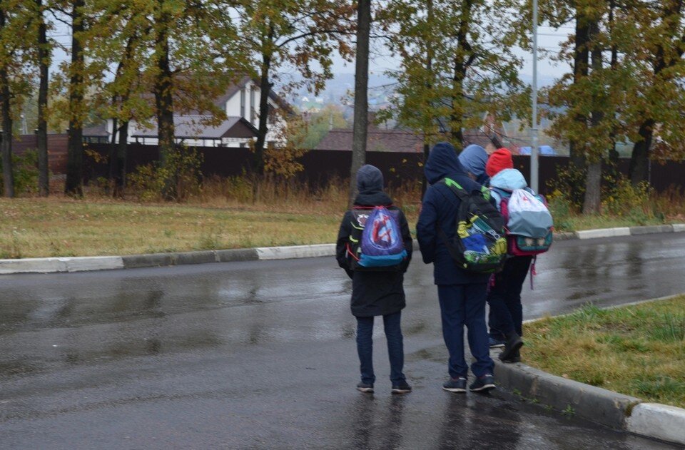     Собрать в школу мальчика пераоклассника дешевле, чем девочку Ольга СУПОНЕВА