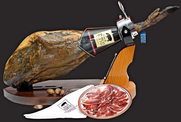 Фото с сайта https://vk.com/@profkitchen-hamon-ispanskii-nacionalnyi-delikates