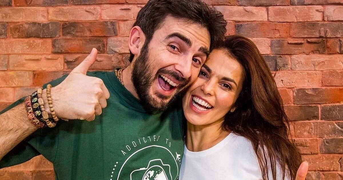 Сати Казанова с мужем, соцсети