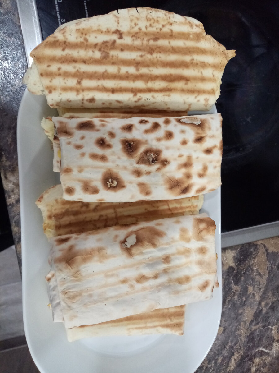 Какая вкуснятина! Хрустящая корочка, сытная начинка внутри!!! Автор - Моя Книга Вкусных Рецептов.