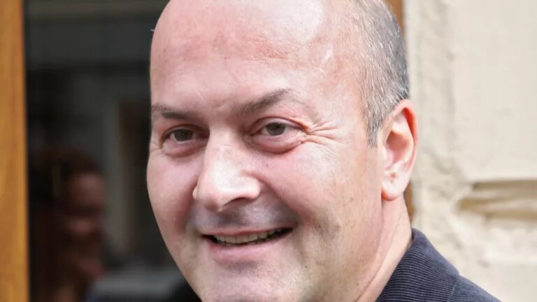    Ушел из жизни актер Вячеслав Гришечкин, снимавшийся в сериалах «Солдаты» и «Бригада» Кристина Просвиркина