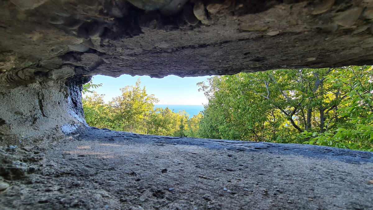 Вид из командного бункера.