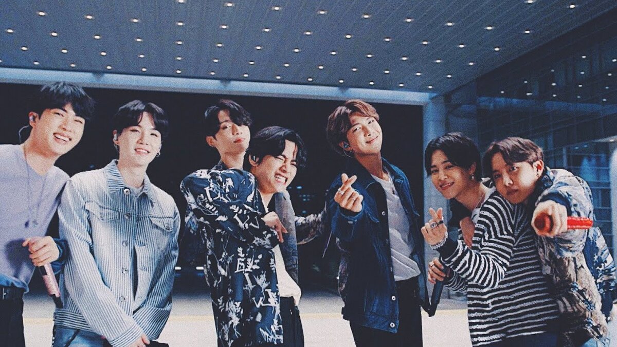 Фото из интернета, если кто забыл эти лица :)