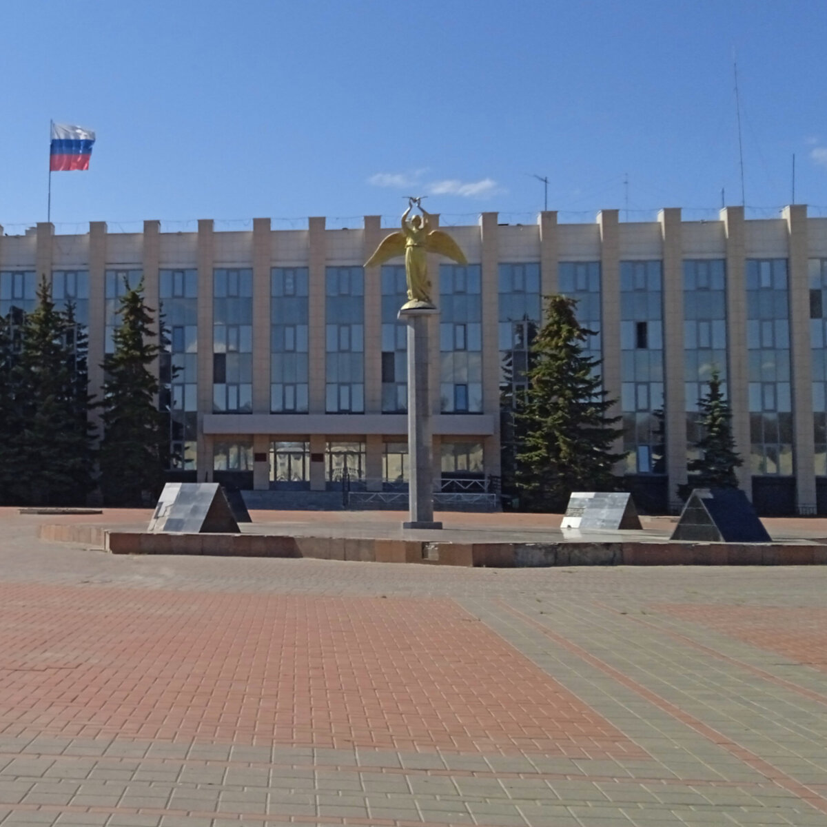 Здание администрации. 