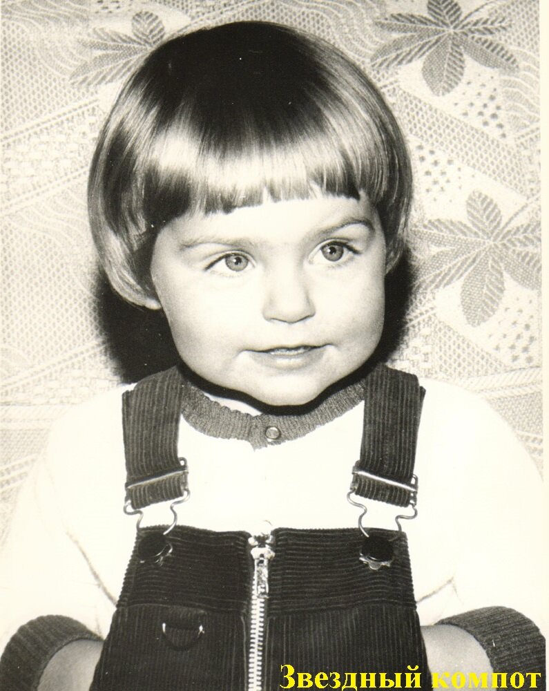 Александра Савельева в детстве