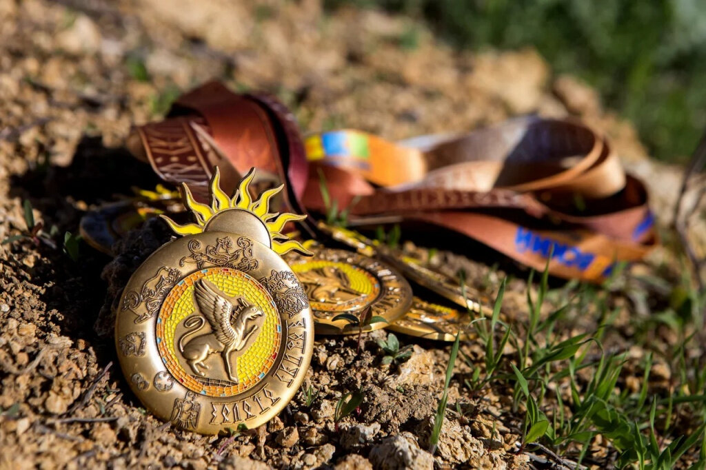 Вот такое золото скифов поджидало каждого финишера 