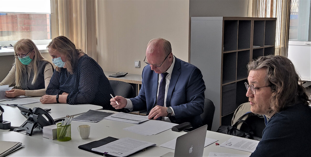 Директор корпорации развития. Корпорация развития Орловской области руководитель. Пинэко Орел. ЦУР Орловской области. СЭЗ Ефремов руководитель