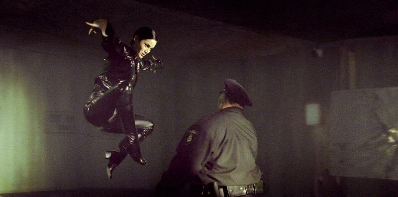 shot from "The Matrix"/1999/Wachowski/kinopoisk.ru
