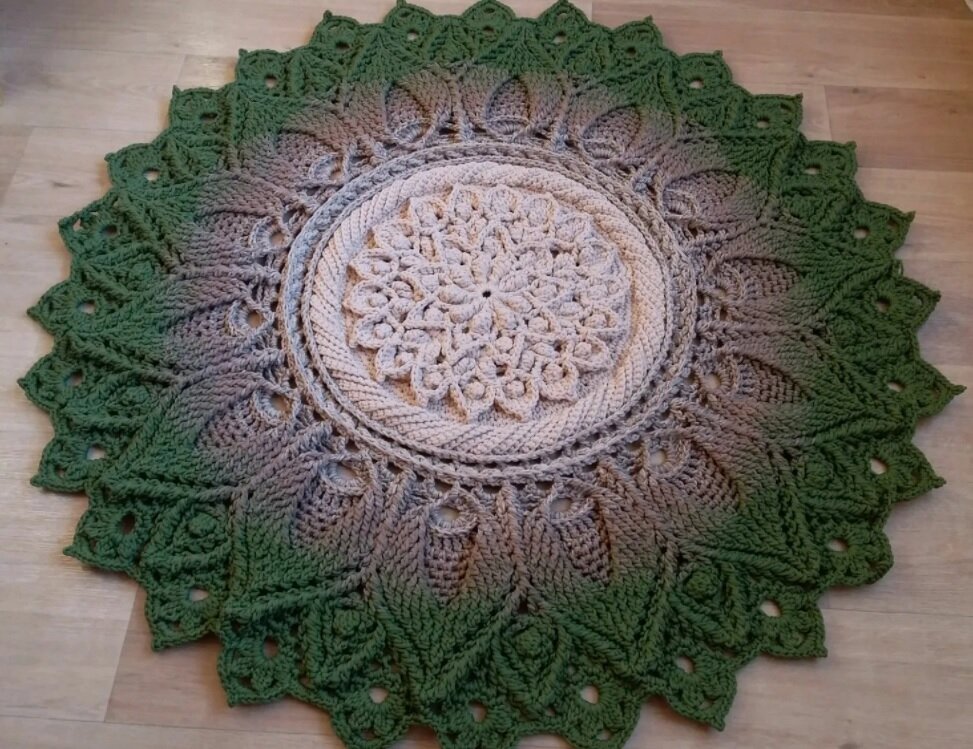 Удивительной красоты ковёр