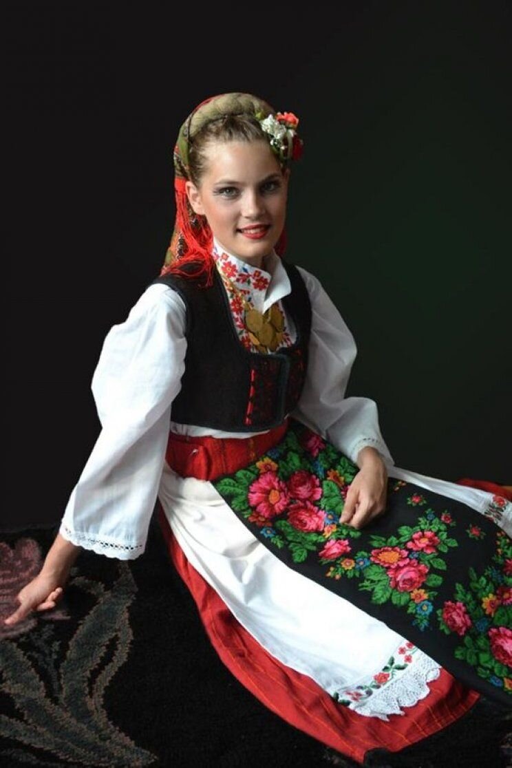 Национальный костюм сербии