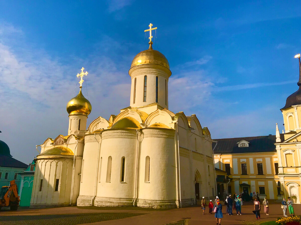 Сергиев Посад. Лавра, скит, подземные храмы и дорогущие кабаки. | Записки  солдафона | Дзен