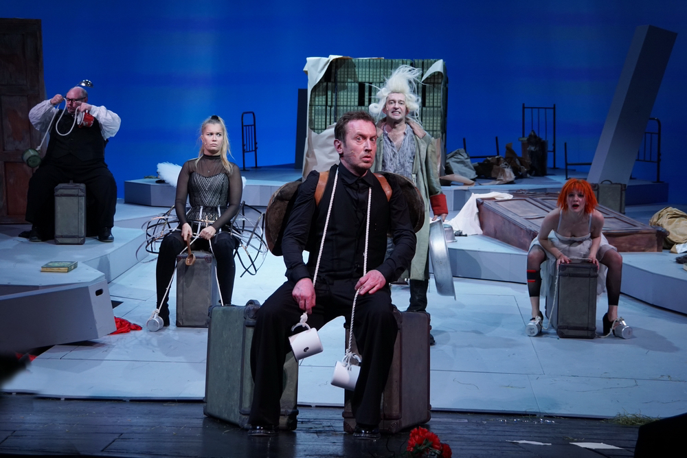 враки или завещание барона мюнхгаузен мхи чехова. хабенский спектакли в москве афиша. хабенский маленький принц. башмет хабенский маленький принц. хабенский 2021 поколение маугли.