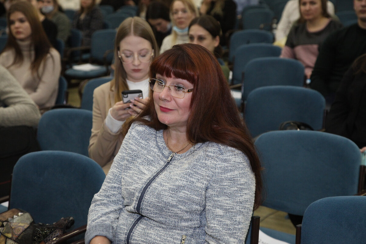 Гимназия 3 оренбург учителя. Учителя саратова. Учителя саратова. Саратовские учителя. Саратовские учителя.