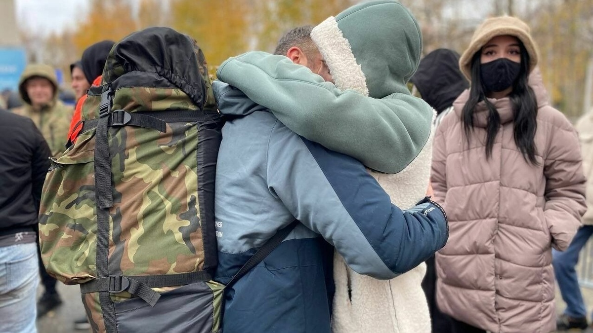     Югорчане смогут отправиться домой на 10 суток. Но нужны веские причины.